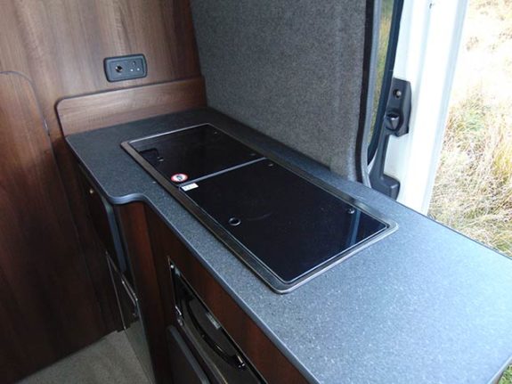 Mercedes Benz Sprinter - Camper | Fully fitted kitchen
